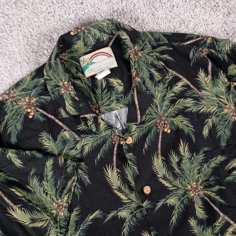 Vintage Paradise Found Medium 100% Rayon Magnum PI Hawaiian Mens Shirt